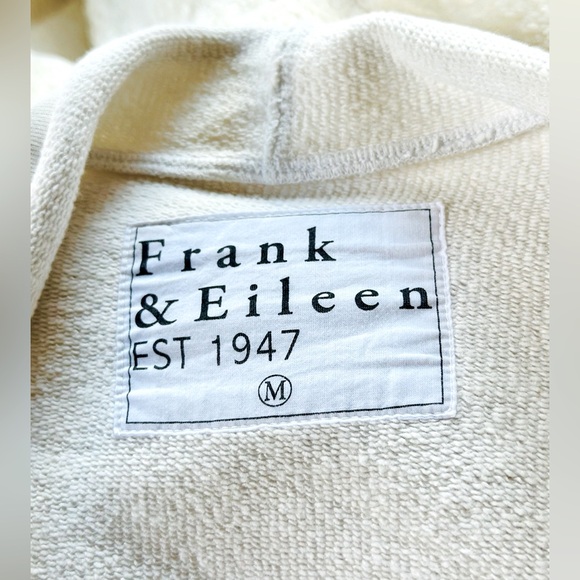 Frank & Eileen Beach Cream Triple Fleece Open Cardigan. Excellent condition! - Picture 4 of 5